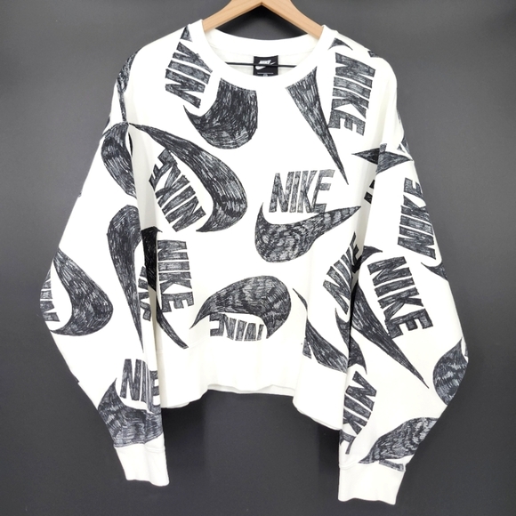 Nike Womens Cropped Sweatshirt Size 2X Black White Swoosh AOP Spell Out Crewneck - Picture 1 of 8
